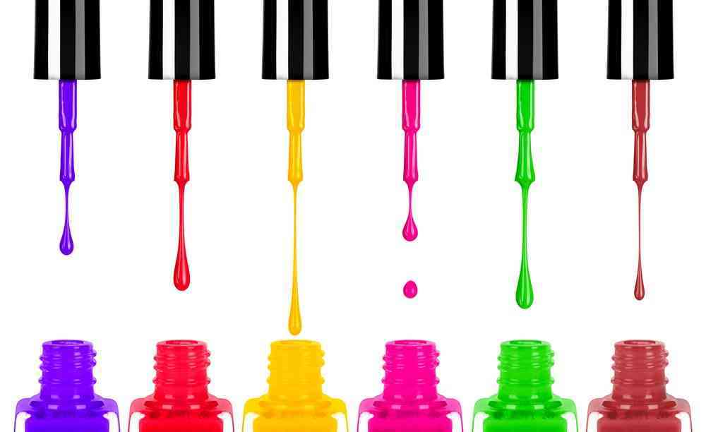 Cómo quitar pintauñas de la ropa